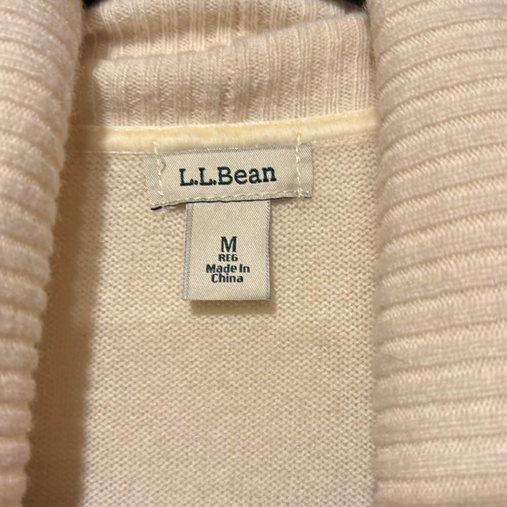 LLBean 100% Cashmere Sweater - Picture 2 of 6